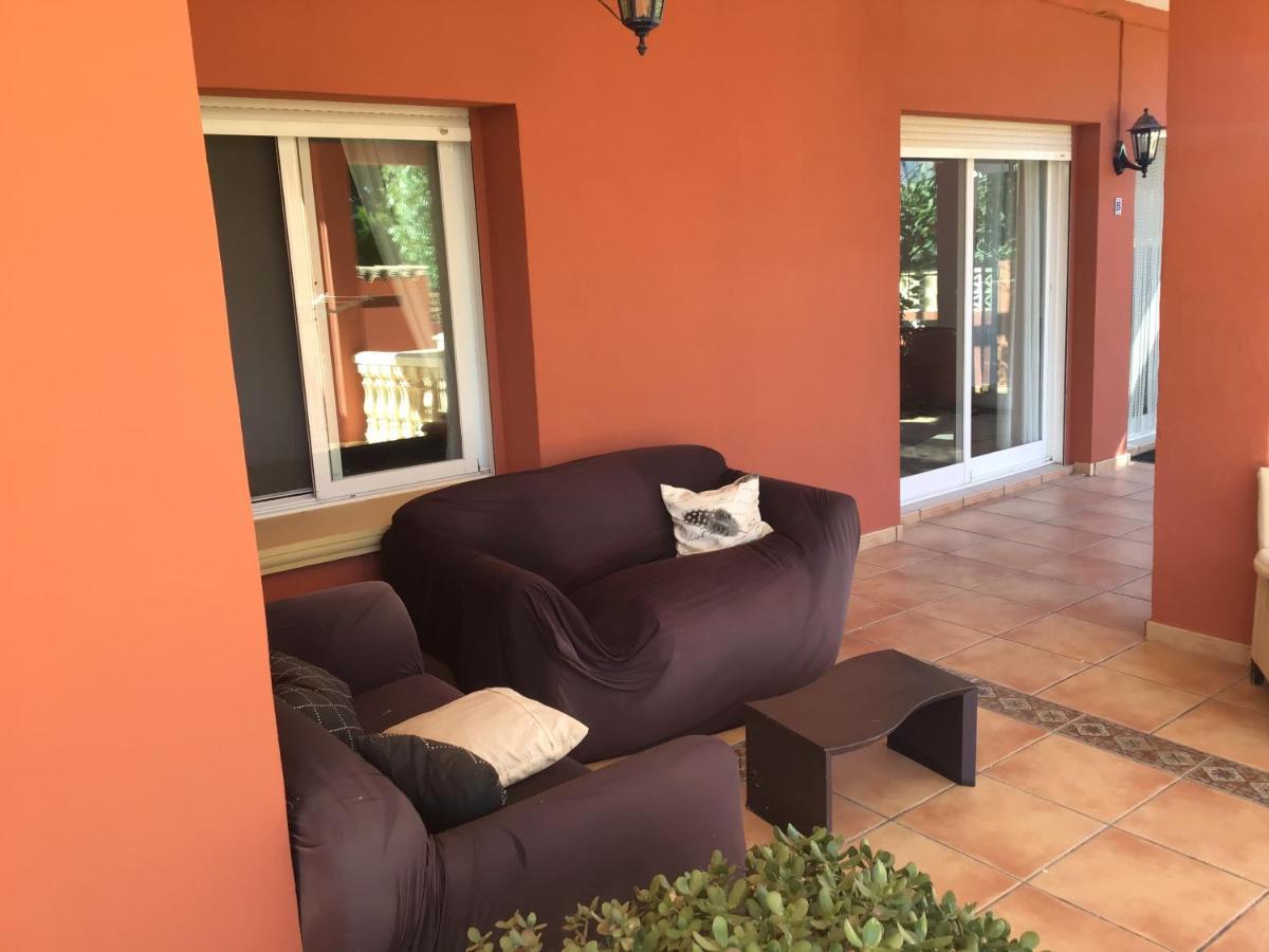 Villa Paloma Blanca 阿尔比尔 外观 照片